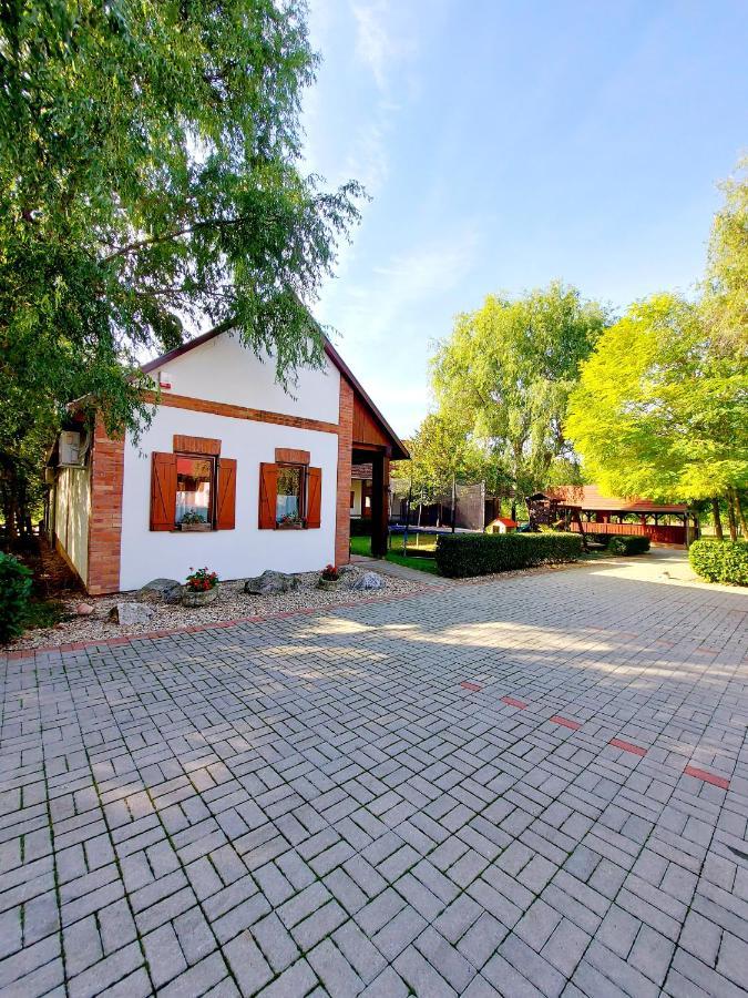 Hotel Akacos Tanya Es Vendeghaz Marok Zewnętrze zdjęcie